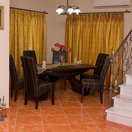 Villa Clio Armenoi  ภายนอก รูปภาพ