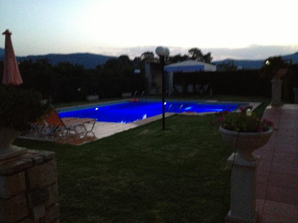 Villa Clio Armenoi  ภายนอก รูปภาพ
