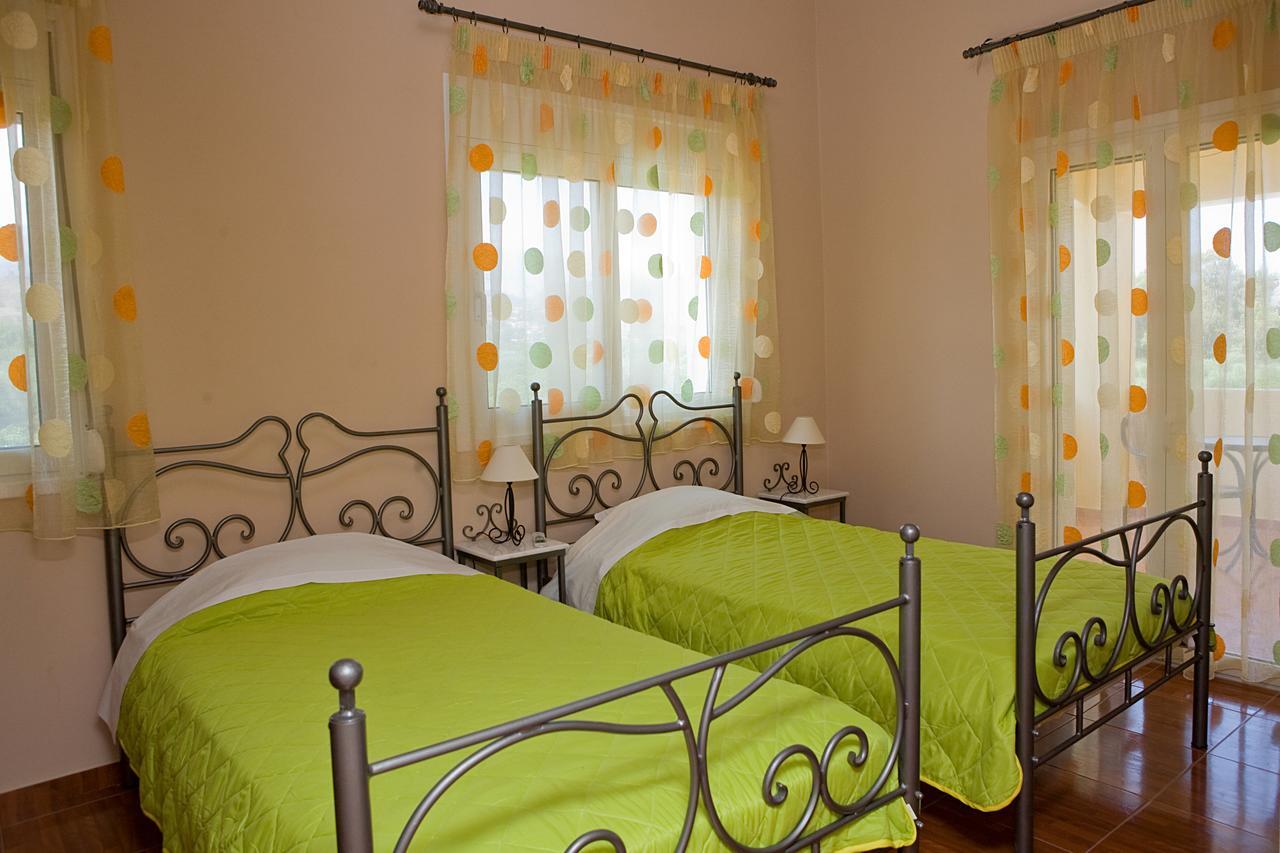 Villa Clio Armenoi  ห้อง รูปภาพ
